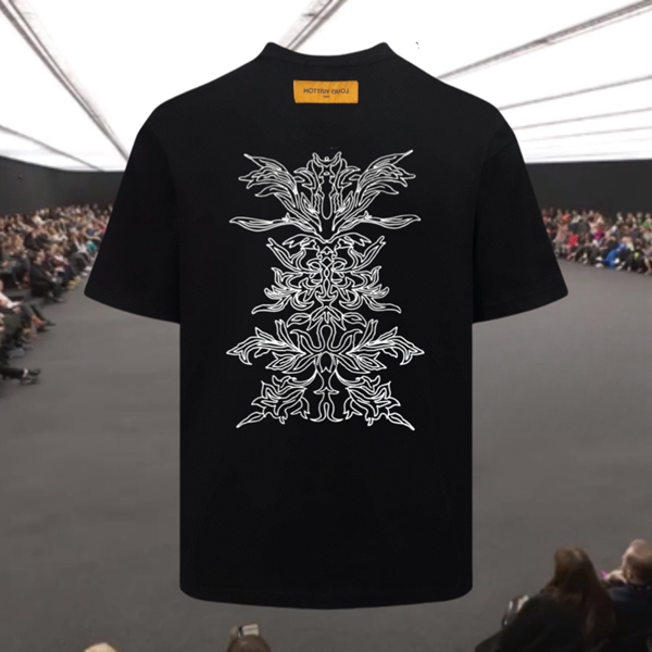 ブランドTシャツ背面デザイン